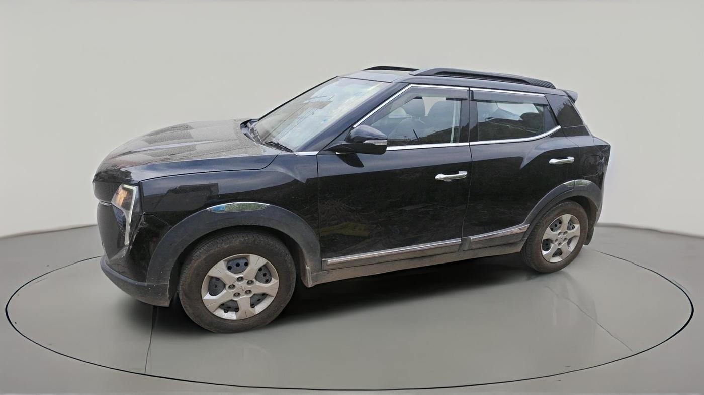 2025 Mahindra XUV 3XO MX2 Pro 1.2 L TCMPFi, Petrol, Manual, 12,701 km, exterior