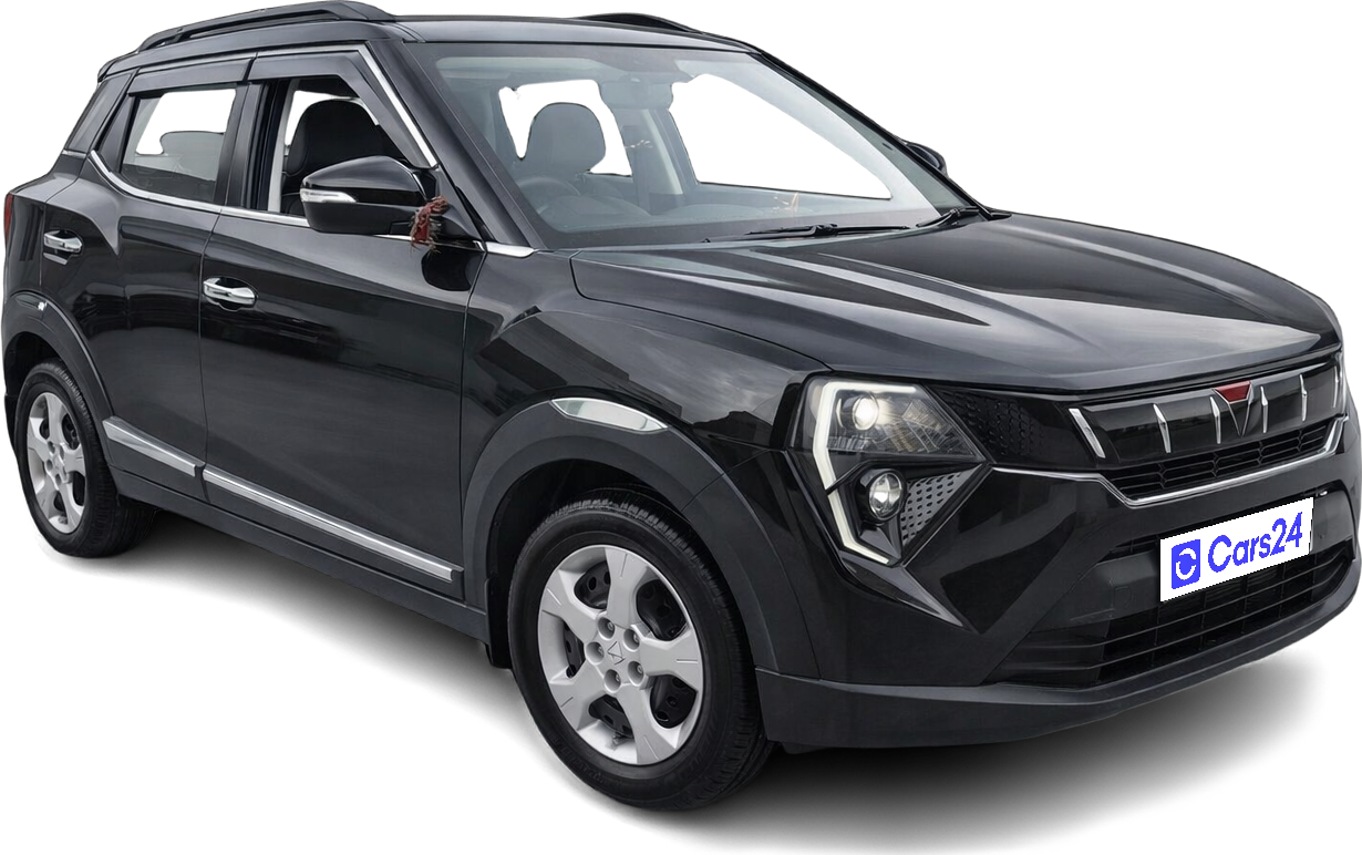 2025 Mahindra XUV 3XO - SUV - Petrol - Manual - ₹8.37 lakh