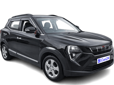 2025 Mahindra XUV 3XO - SUV - Petrol - Manual - ₹7.60 lakh