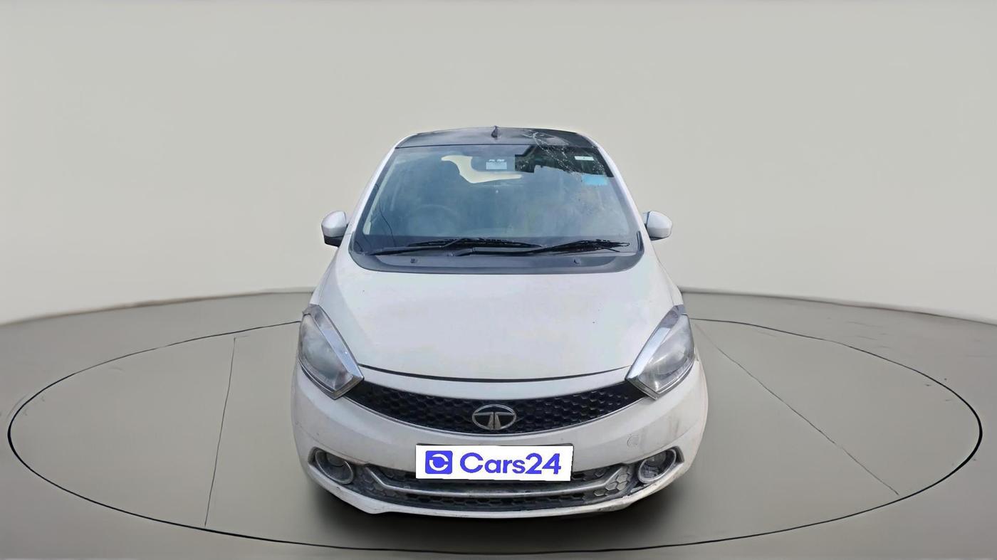 2017 Tata Tiago XZ PETROL, CNG, Manual, 76,613 km, exterior