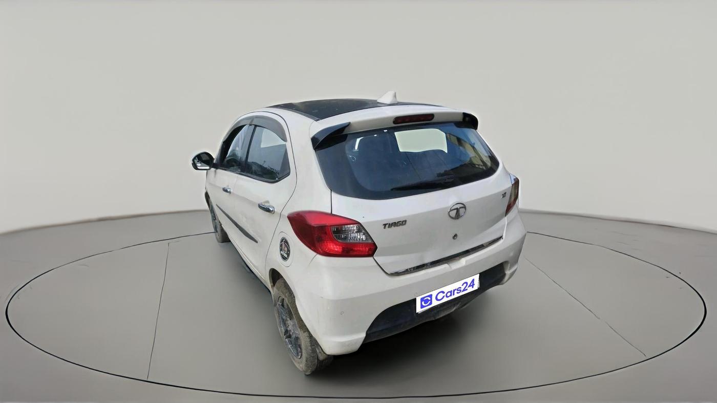 2017 Tata Tiago XZ PETROL, CNG, Manual, 76,613 km, exterior