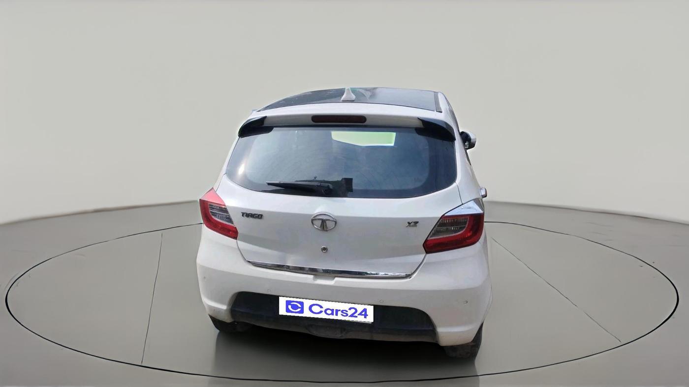 2017 Tata Tiago XZ PETROL, CNG, Manual, 76,613 km, exterior