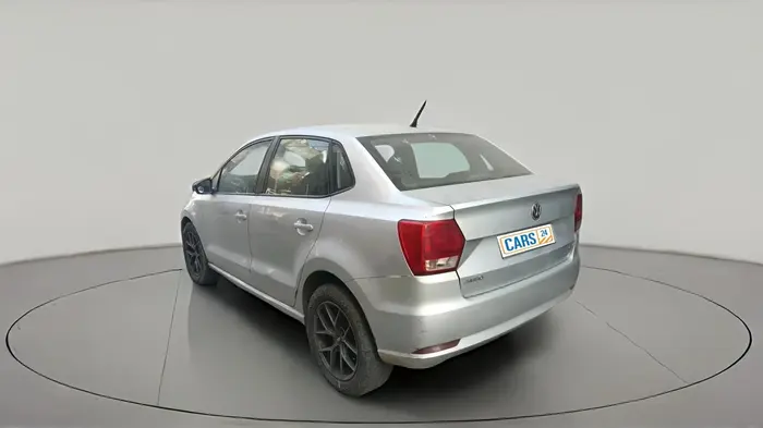 2017 Volkswagen Ameo COMFORTLINE 1.5L, Diesel, Manual, 1,10,793 km, exterior