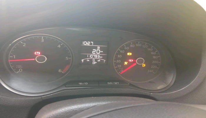 2017 Volkswagen Ameo COMFORTLINE 1.5L, Diesel, Manual, 1,10,793 km, interior