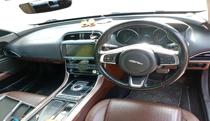 2019 Jaguar XE PURE PETROL, Petrol, Automatic, 58,000 km, interior