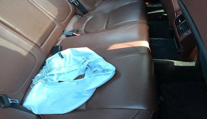 2019 Jaguar XE PURE PETROL, Petrol, Automatic, 58,000 km, interior