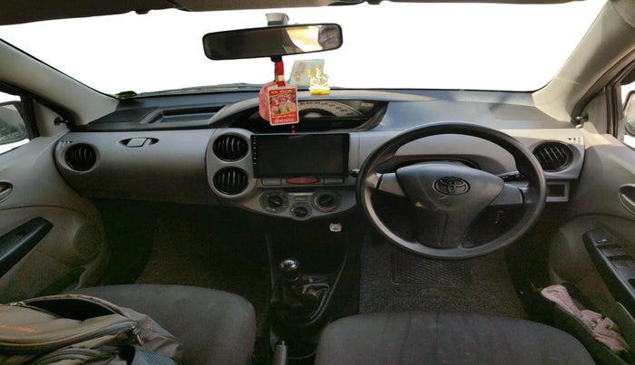 2011 Toyota Etios G, Petrol, Manual, 45,237 km, interior