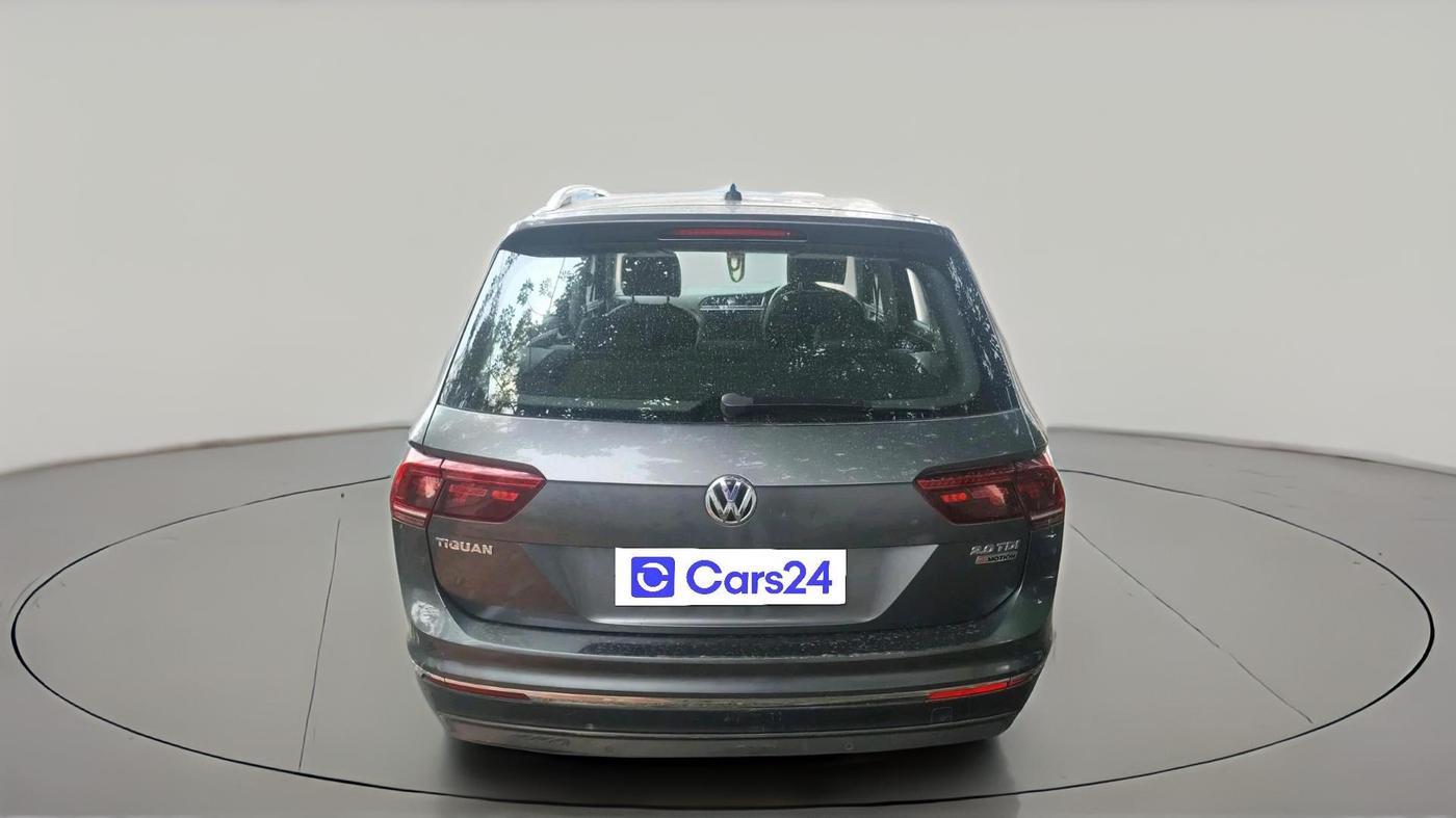 2017 Volkswagen TIGUAN HIGHLINE TDI AT, Diesel, Automatic, 1,18,197 km, exterior