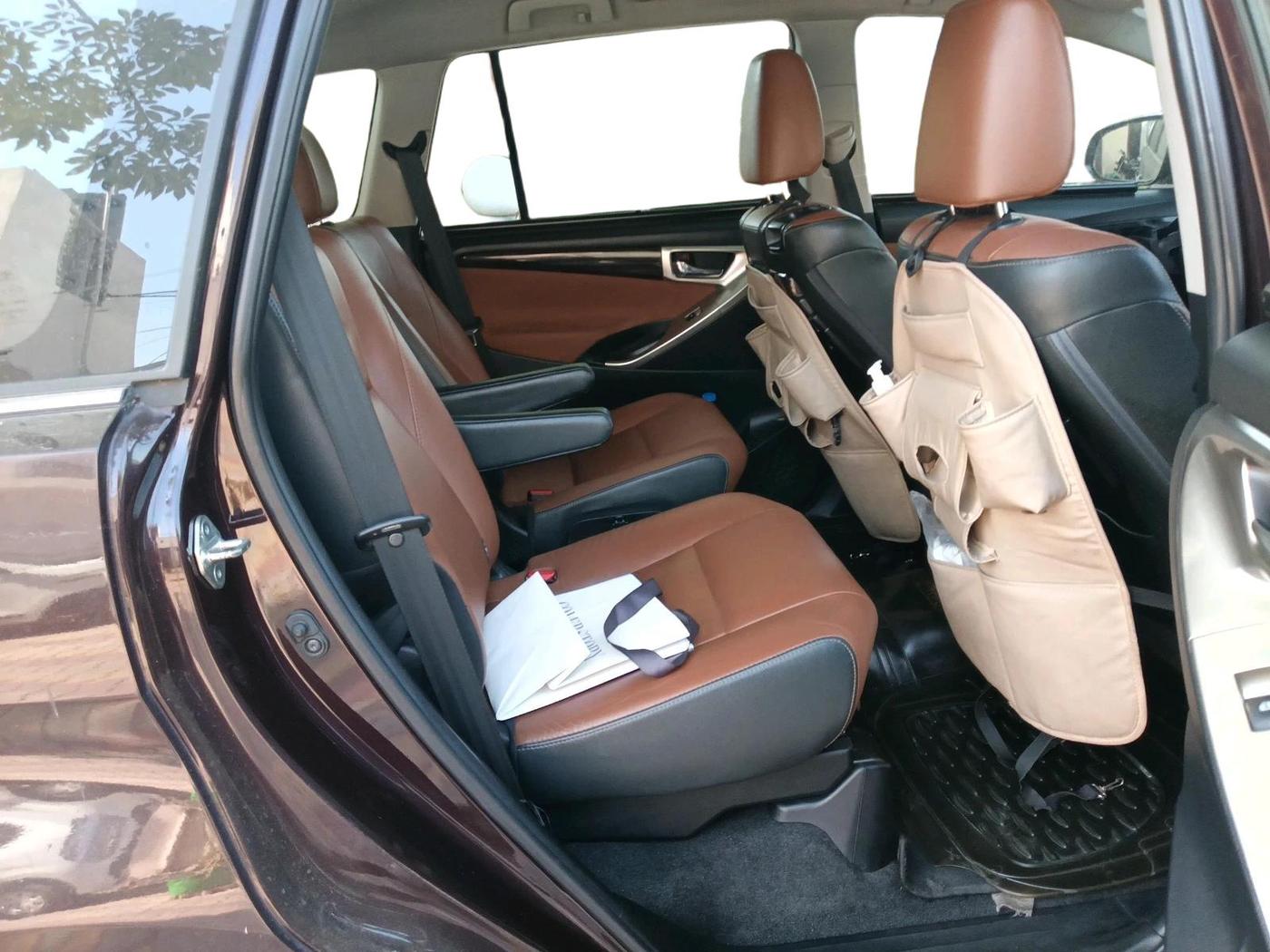2017 Toyota Innova Crysta 2.8 ZX AT 7 STR, Diesel, Automatic, 94,632 km, interior