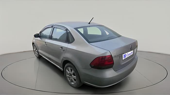 2011 Volkswagen Vento HIGHLINE DIESEL 1.6, Diesel, Manual, 1,56,131 km, exterior