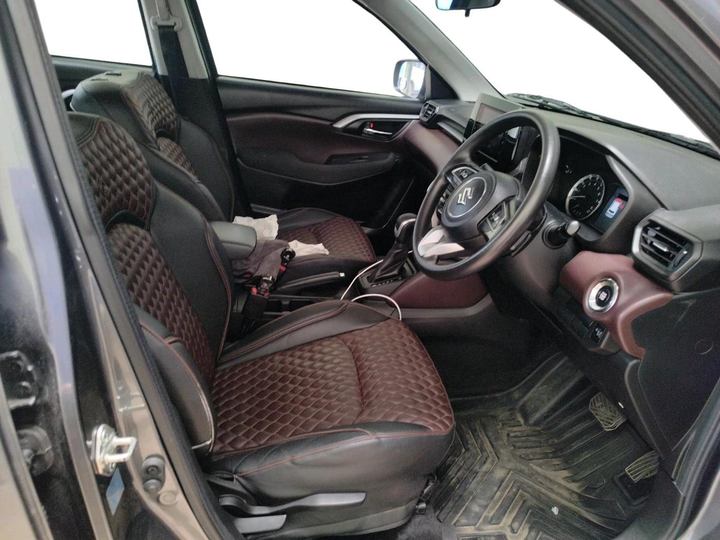 2025 Maruti Grand Vitara DELTA SMART HYBRID AT, Petrol, Automatic, 17,708 km, interior
