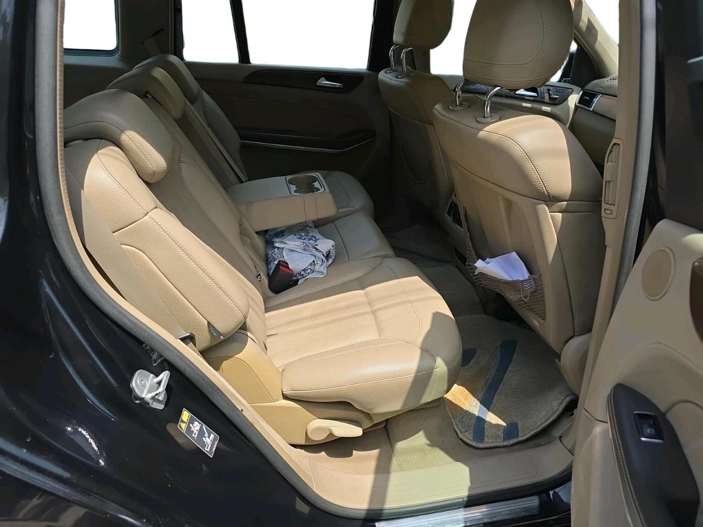 2016 Mercedes Benz GL Class 350 CDI 4Matic, Diesel, Automatic, 19,00,000 km, interior