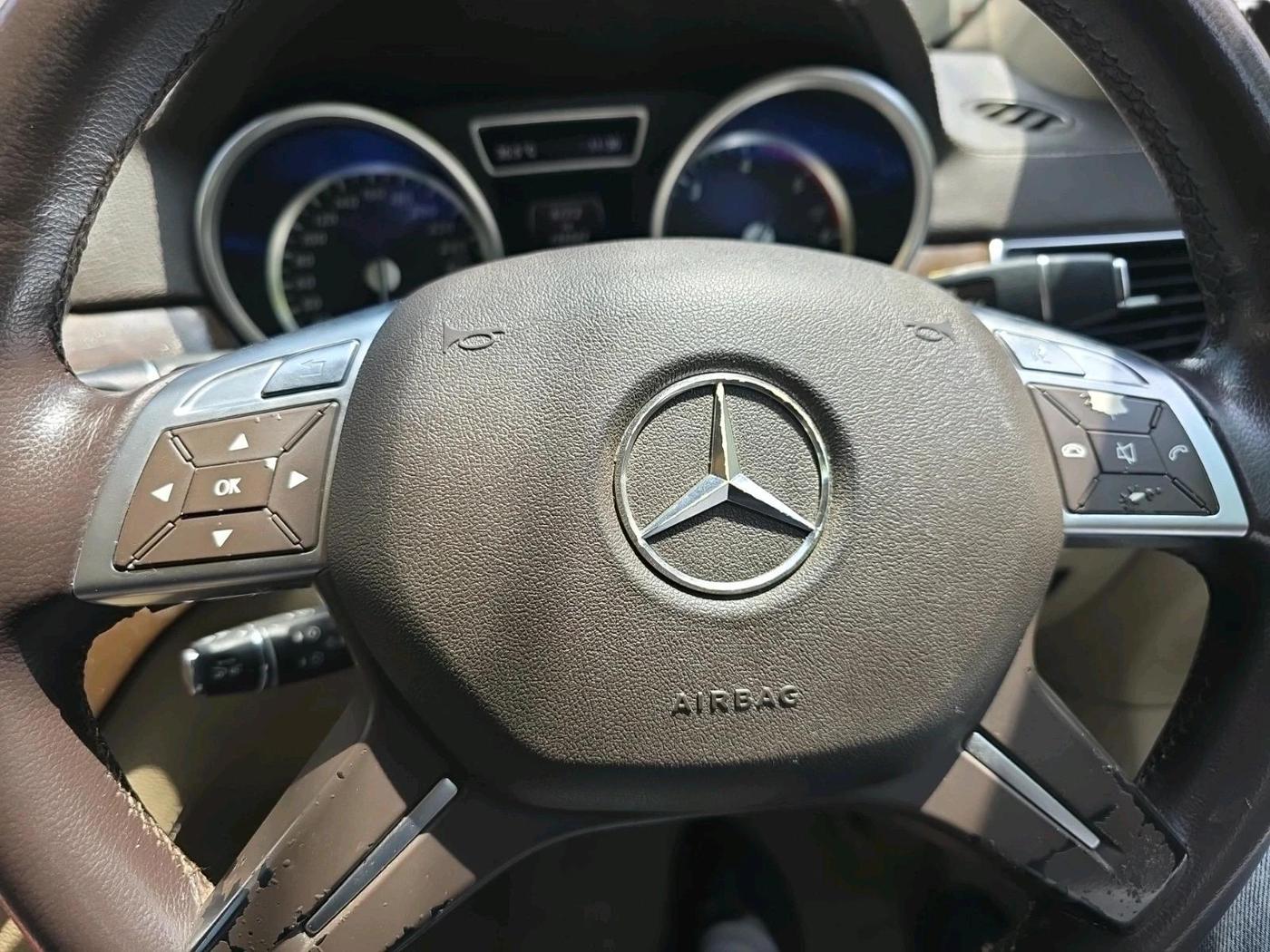 2016 Mercedes Benz GL Class 350 CDI 4Matic, Diesel, Automatic, 19,00,000 km, interior