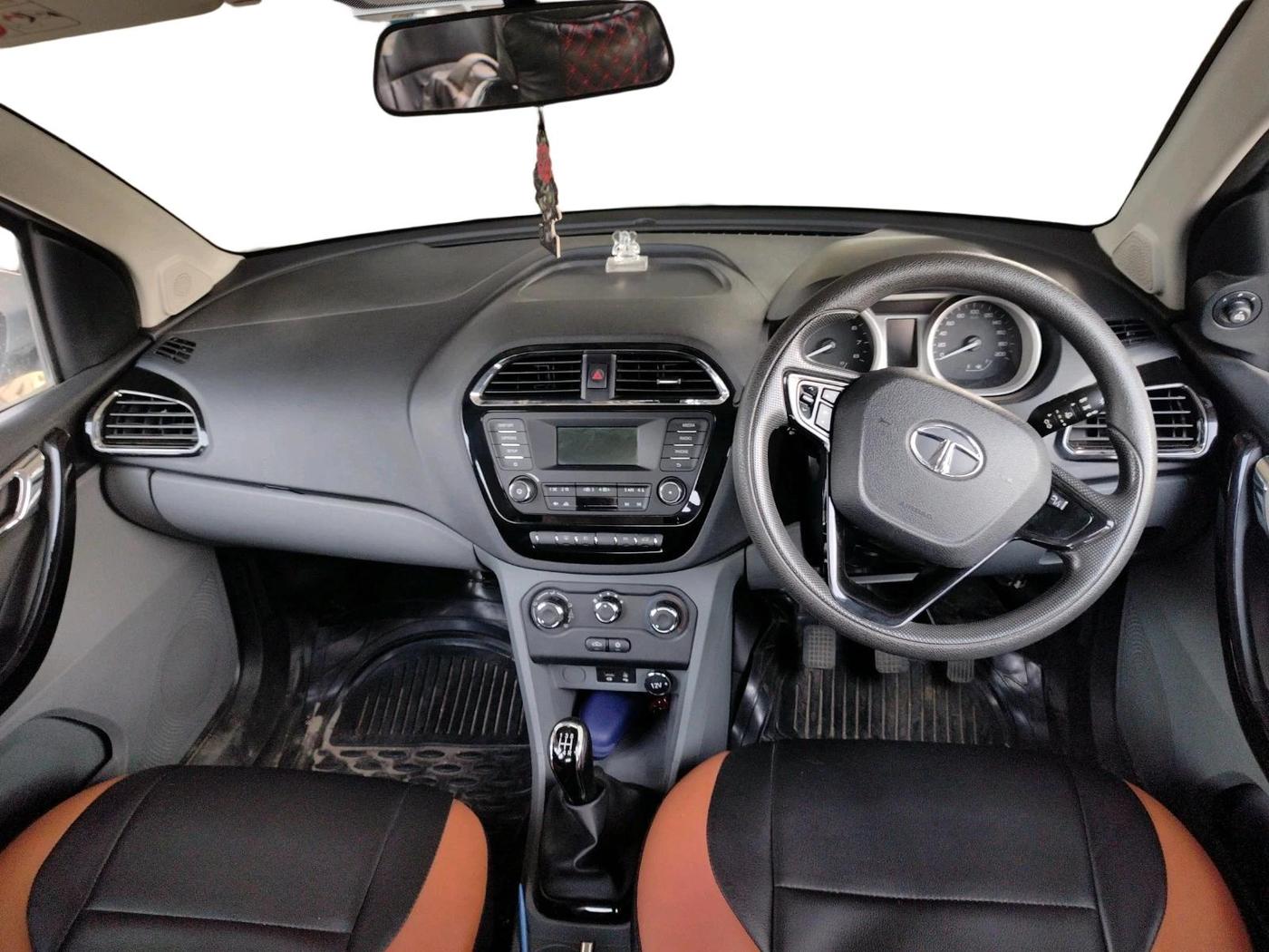 2017 Tata TIGOR XZ PETROL, Petrol, Manual, 32,470 km, interior