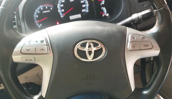 2015 Toyota Fortuner 3.0 4X2 AT, Diesel, Automatic, 1,07,075 km, interior