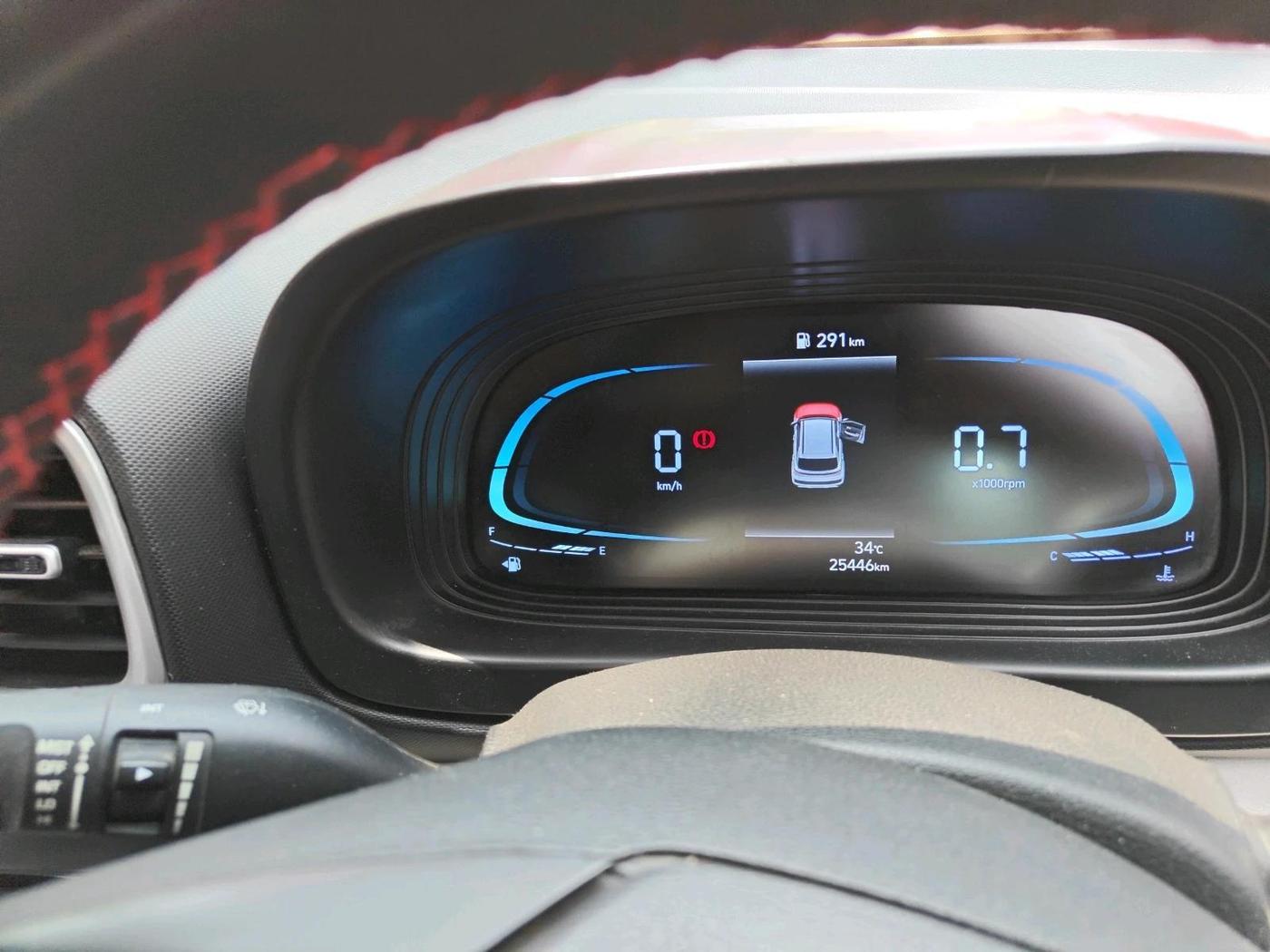 2022 Hyundai VENUE S 1.2, Petrol, Manual, 25,446 km, interior