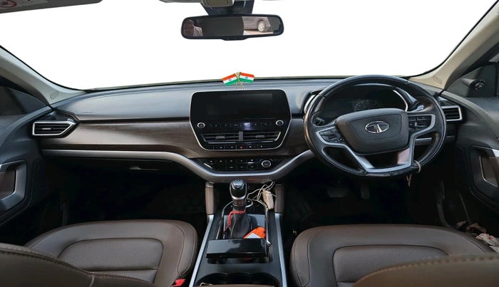 2020 Tata Harrier XZA PLUS 2.0L, Diesel, Automatic, 80,009 km, interior