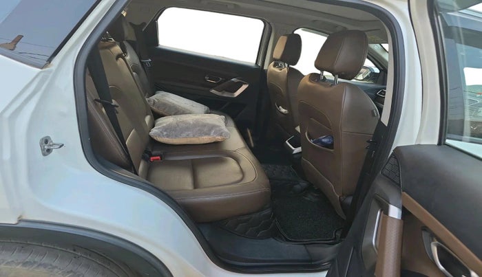 2020 Tata Harrier XZA PLUS 2.0L, Diesel, Automatic, 80,009 km, interior