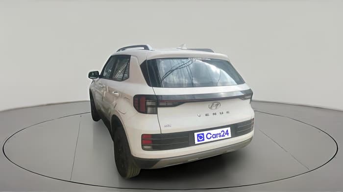 2024 Hyundai VENUE SX 1.2 PETROL, Petrol, Manual, 23,923 km, exterior