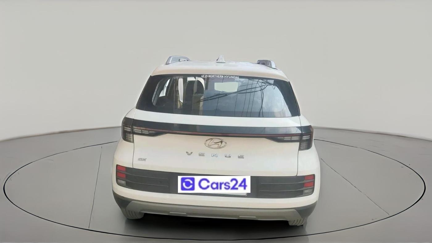 2024 Hyundai VENUE SX 1.2 PETROL, Petrol, Manual, 23,923 km, exterior