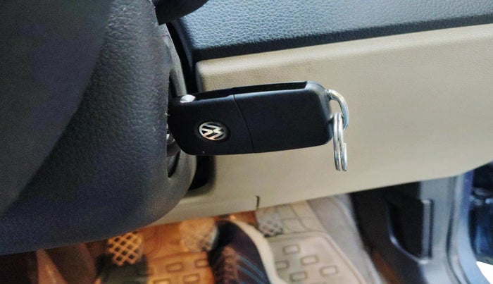 2016 Volkswagen Ameo HIGHLINE1.2L, Petrol, Manual, 73,898 km, interior