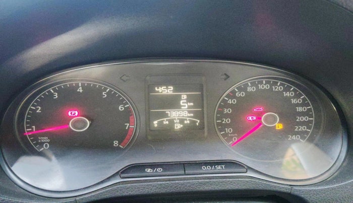 2016 Volkswagen Ameo HIGHLINE1.2L, Petrol, Manual, 73,898 km, interior