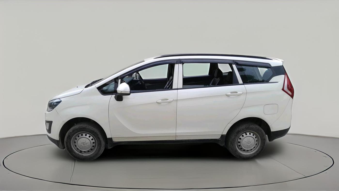 2020 Mahindra MARAZZO M2 7STR, Diesel, Manual, 66,190 km, exterior