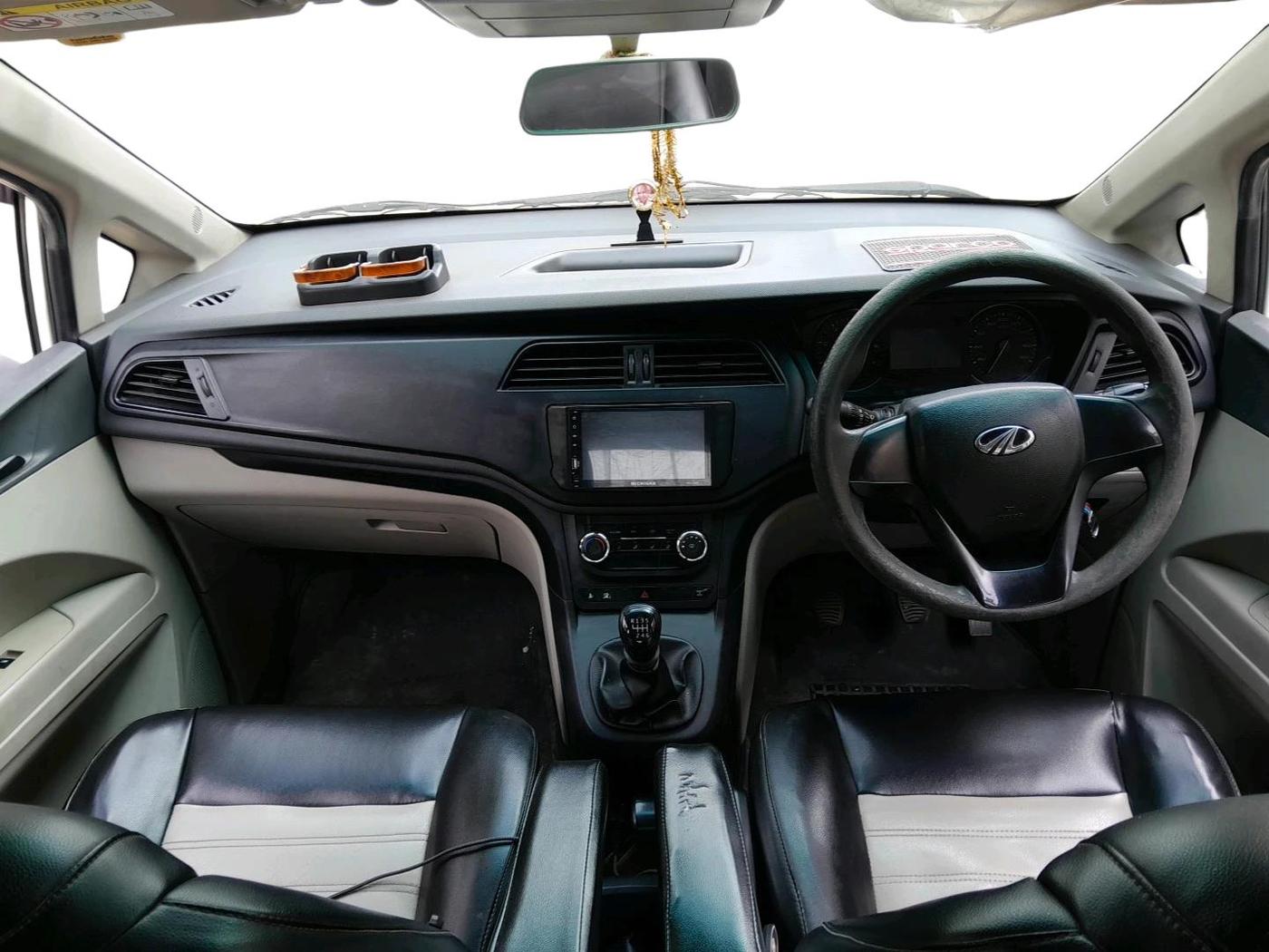 2020 Mahindra MARAZZO M2 7STR, Diesel, Manual, 66,190 km, interior