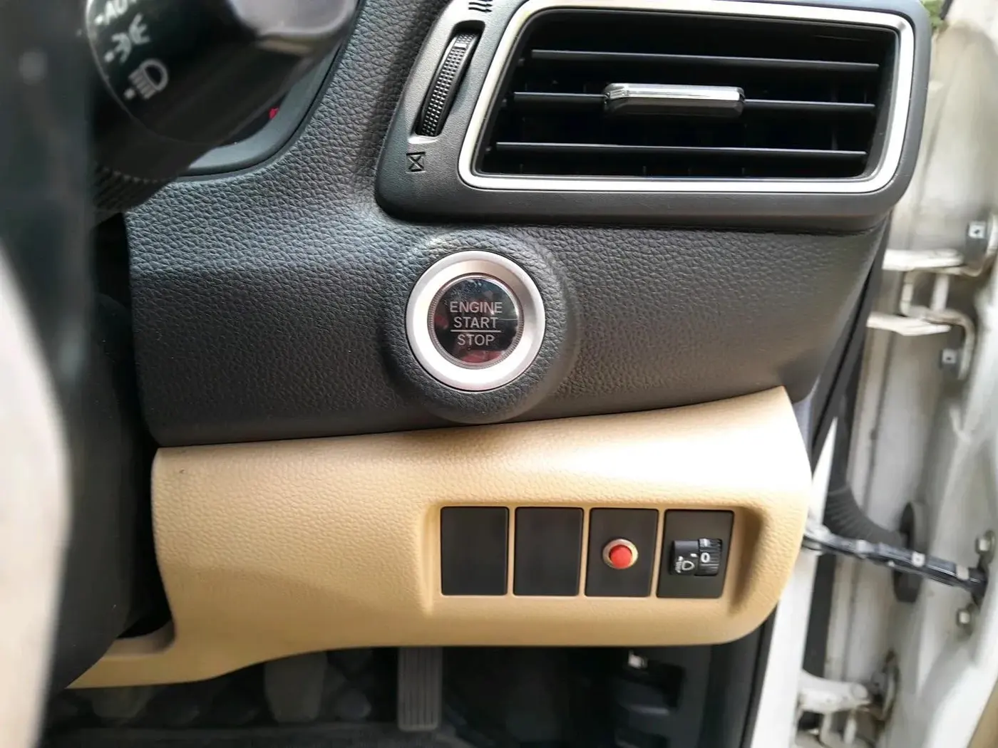2023 Honda Amaze 1.2L I-VTEC VX, Petrol, Manual, 33,281 km, interior