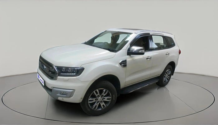 2016 Ford Endeavour TITANIUM 3.2 4X4 AT, Diesel, Automatic, 1,90,035 km, exterior