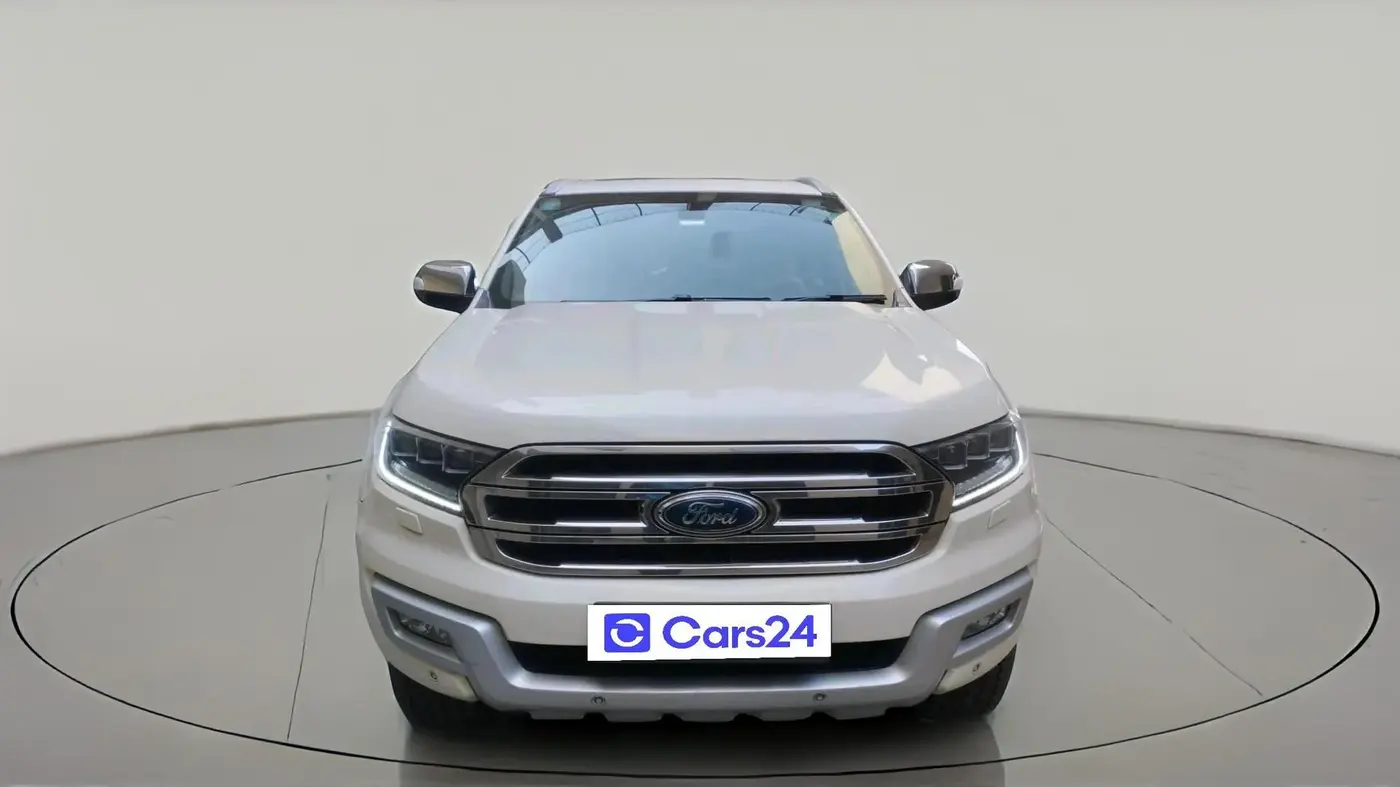 2016 Ford Endeavour TITANIUM 3.2 4X4 AT, Diesel, Automatic, 1,90,035 km, exterior