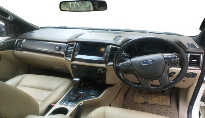 2016 Ford Endeavour TITANIUM 3.2 4X4 AT, Diesel, Automatic, 1,90,035 km, interior