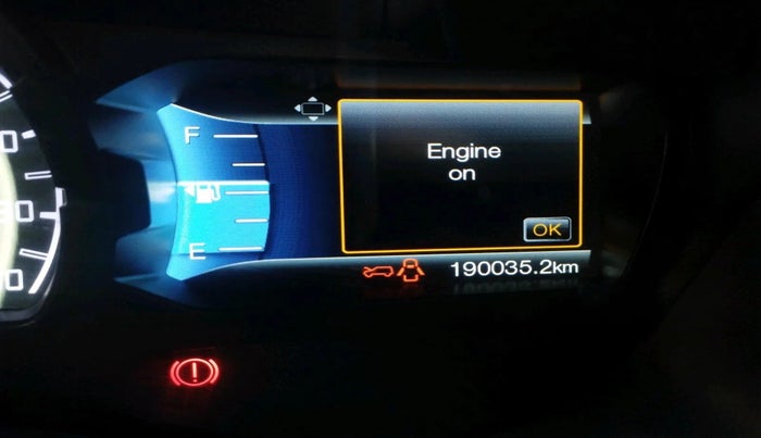 2016 Ford Endeavour TITANIUM 3.2 4X4 AT, Diesel, Automatic, 1,90,035 km, interior