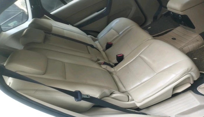 2016 Ford Endeavour TITANIUM 3.2 4X4 AT, Diesel, Automatic, 1,90,035 km, interior