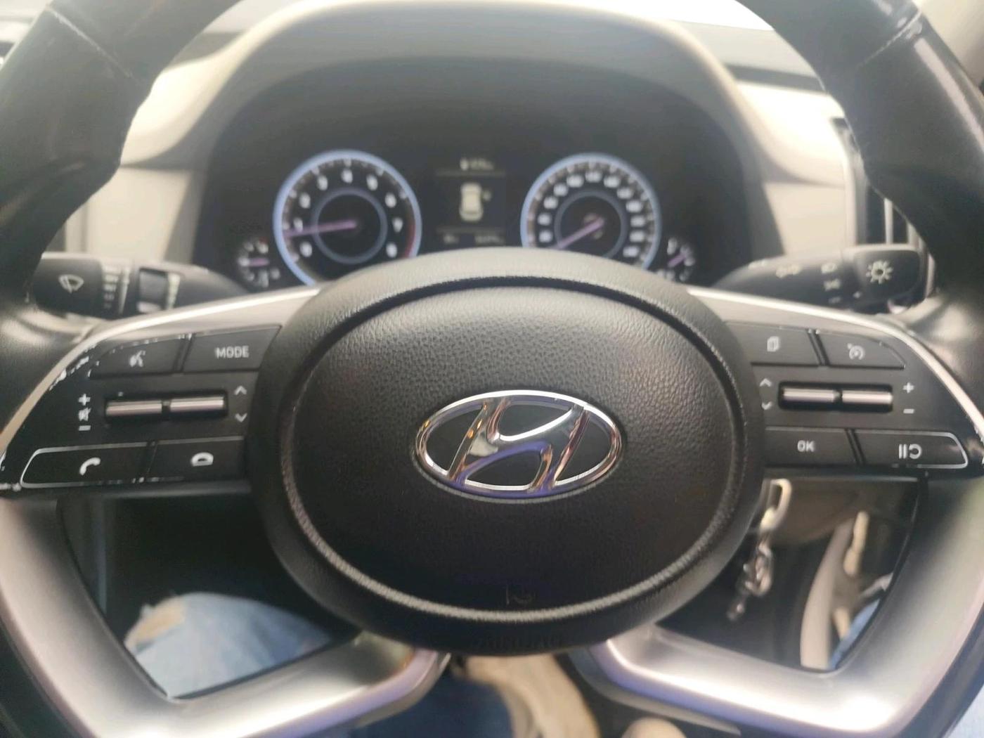 2023 Hyundai Creta E 1.5 PETROL, Petrol, Manual, 36,379 km, interior