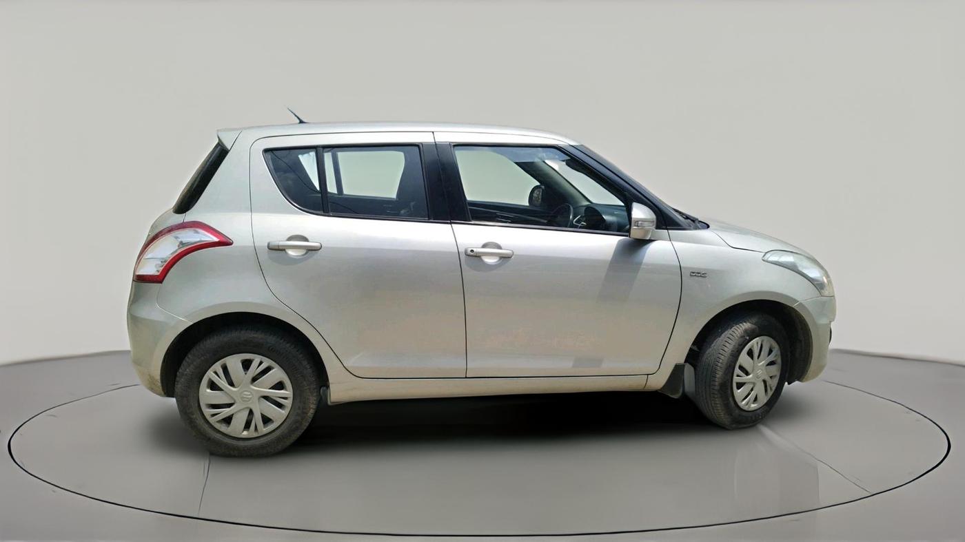 2017 Maruti Swift VDI, Diesel, Manual, 2,17,339 km, exterior
