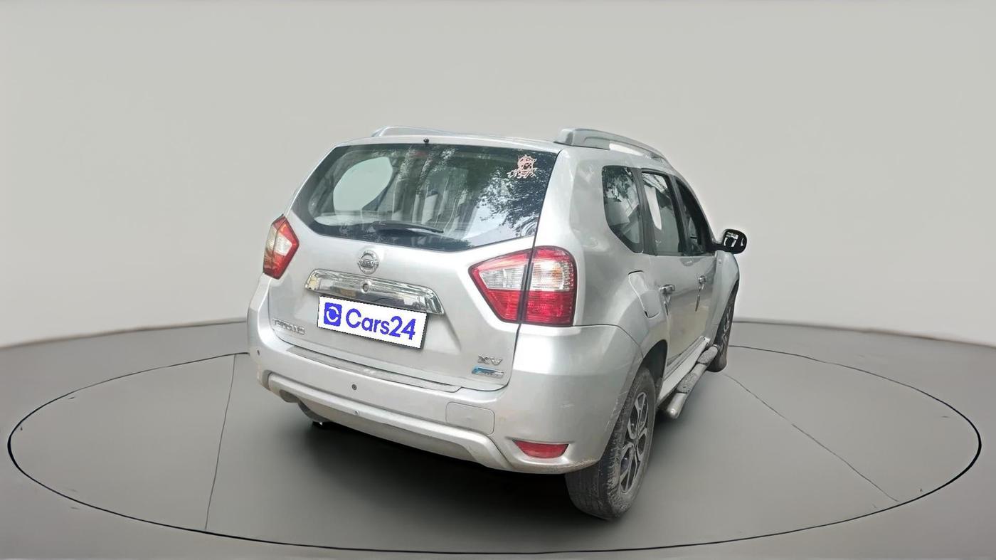 2014 Nissan Terrano XV D THP 110 PS, Diesel, Manual, 1,66,532 km, exterior