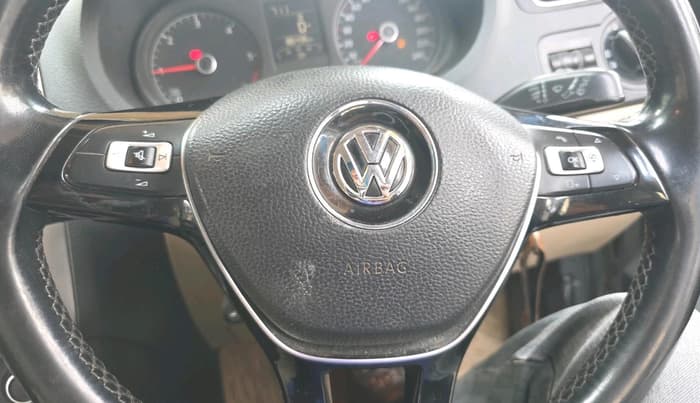2016 Volkswagen Polo HIGHLINE1.5L, Diesel, Manual, 86,436 km, interior