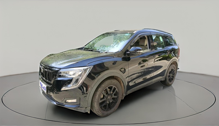 2024 Mahindra XUV700 AX 7 LUXURY P AT 7 STR, Petrol, Automatic, 10,628 km, exterior