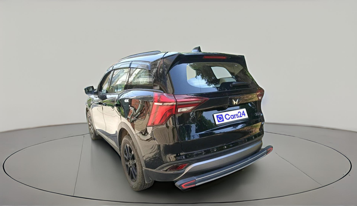 2024 Mahindra XUV700 AX 7 LUXURY P AT 7 STR, Petrol, Automatic, 10,628 km, exterior