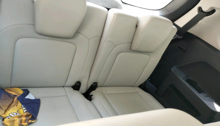 2021 Tata Safari XZ PLUS, Diesel, Manual, 23,696 km, interior