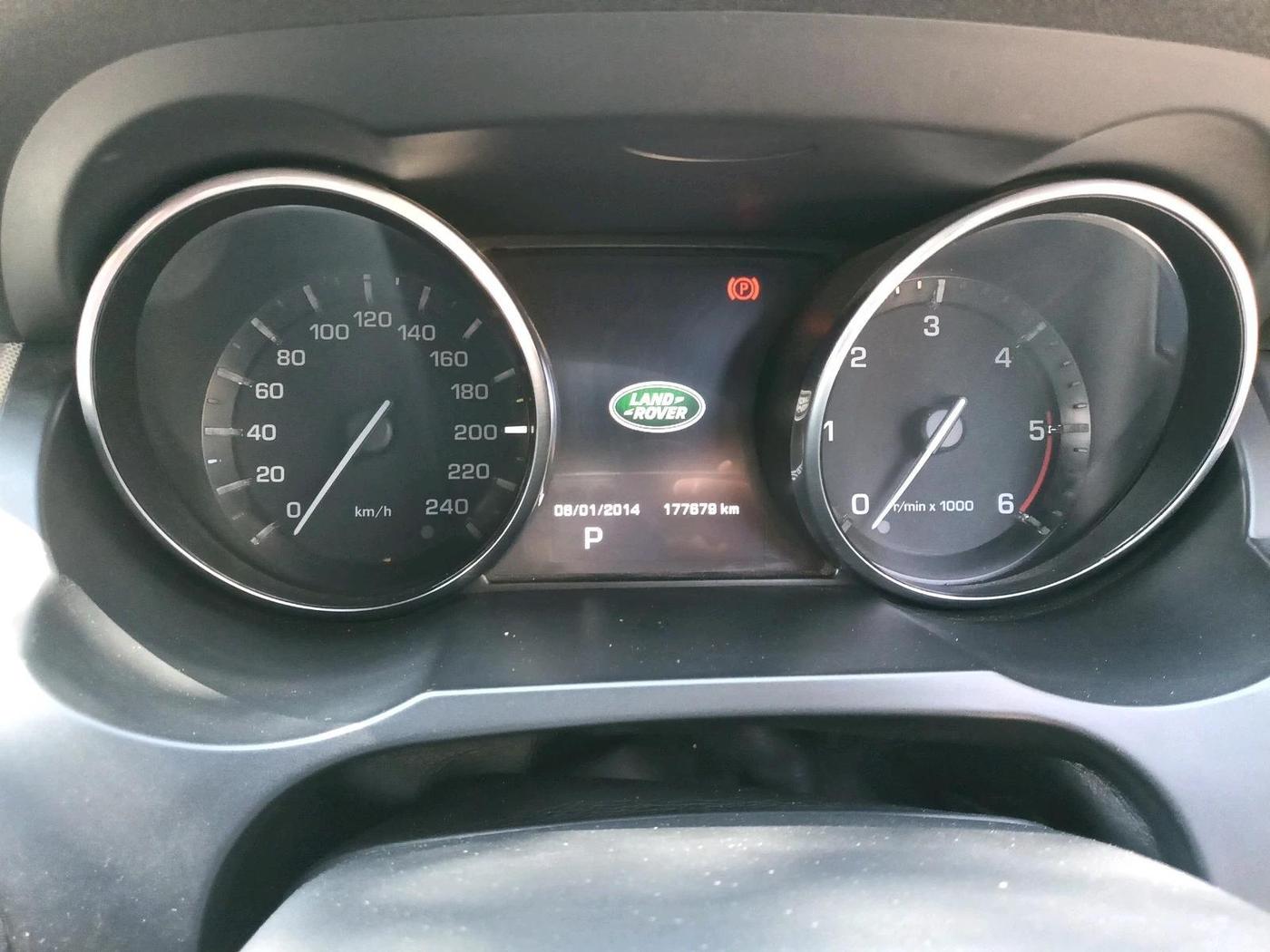 2015 Landrover Range Rover Evoque PRESTIGE SD4, Diesel, Automatic, 1,77,679 km, interior