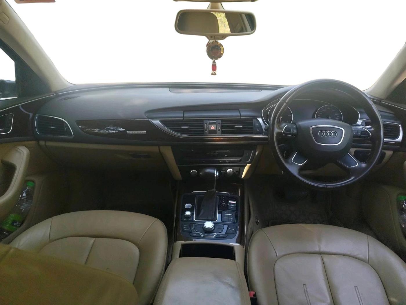 2013 Audi A6 2.0 TDI PREMIUM, Diesel, Automatic, 1,00,767 km, interior