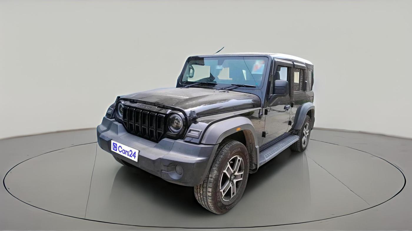 2025 Mahindra Thar Roxx MX1 Diesel MT 2WD, Diesel, Manual, 15,257 km, exterior