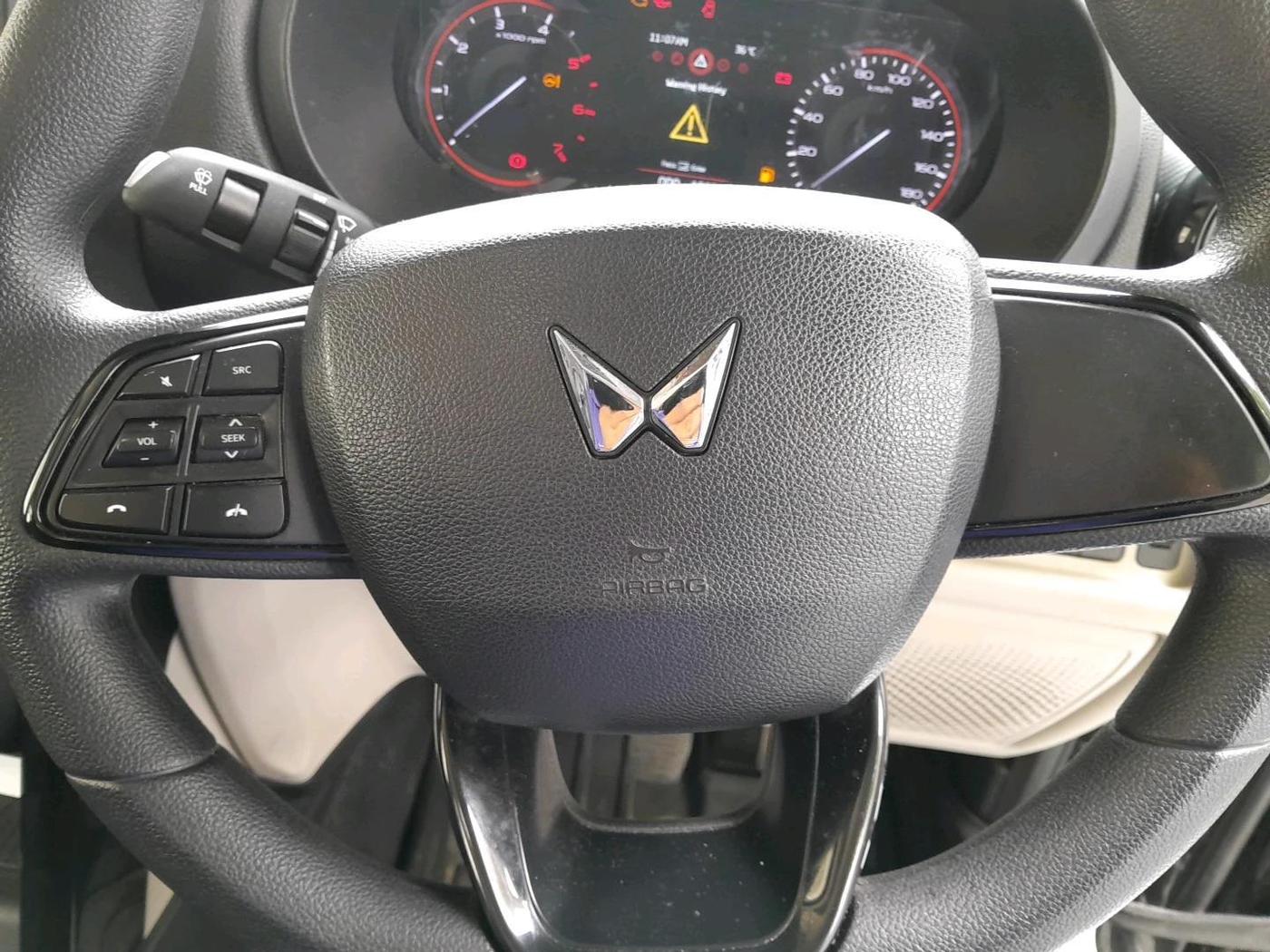 2025 Mahindra Thar Roxx MX1 Diesel MT 2WD, Diesel, Manual, 15,257 km, interior