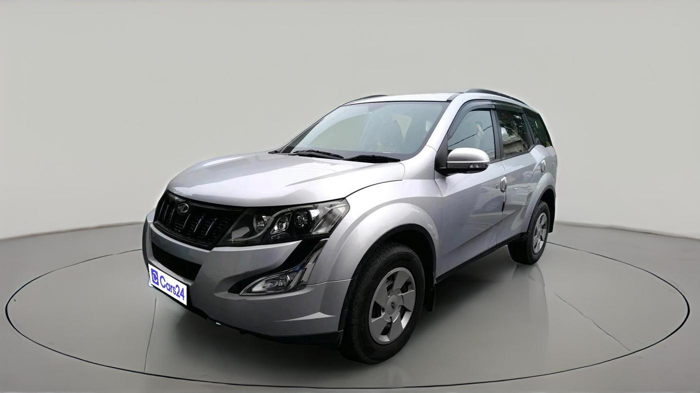 2018 Mahindra XUV500 W6 AT, Diesel, Automatic, 53,506 km, exterior