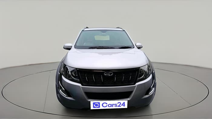 2018 Mahindra XUV500 W6 AT, Diesel, Automatic, 53,506 km, exterior