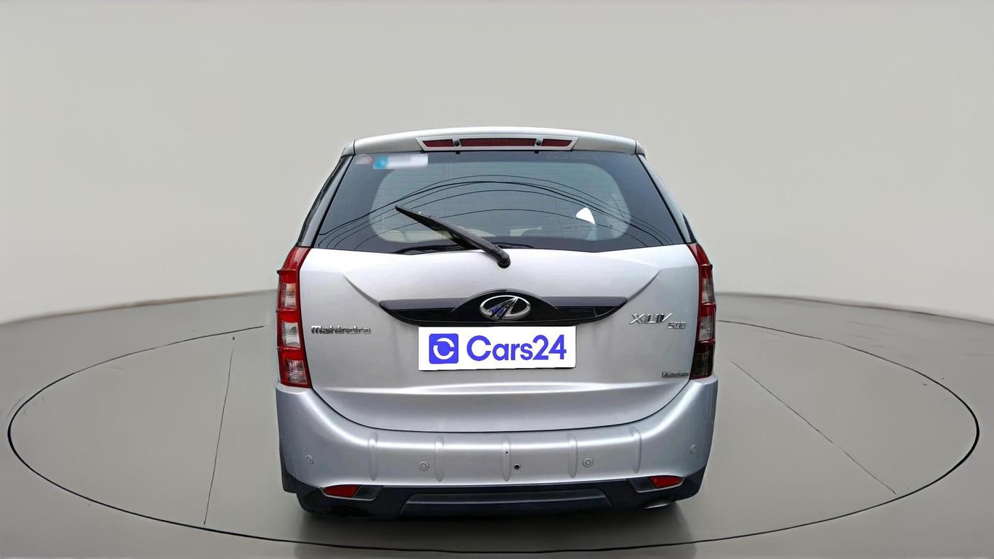 2018 Mahindra XUV500 W6 AT, Diesel, Automatic, 53,506 km, exterior