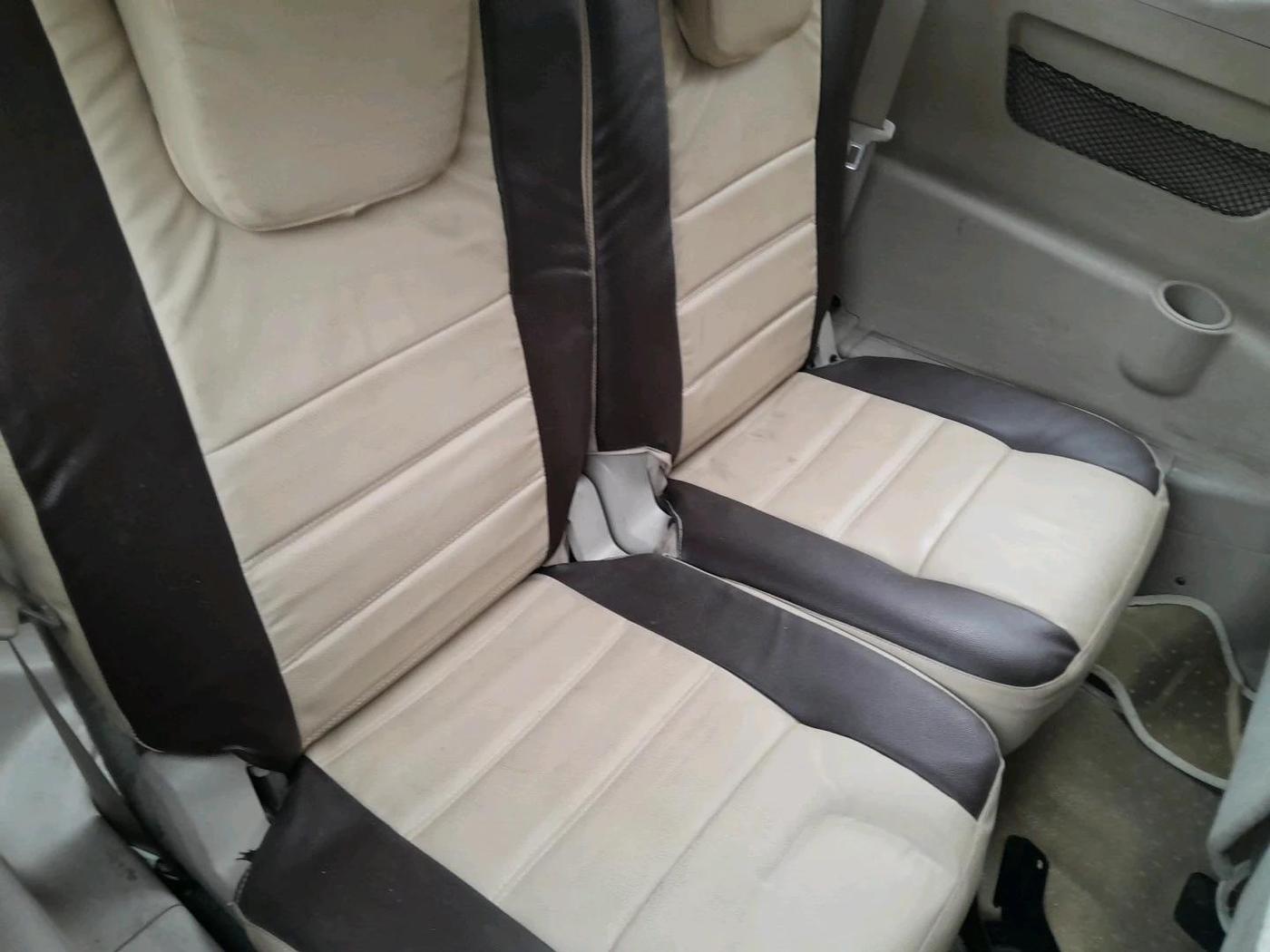 2018 Mahindra XUV500 W6 AT, Diesel, Automatic, 53,506 km, interior
