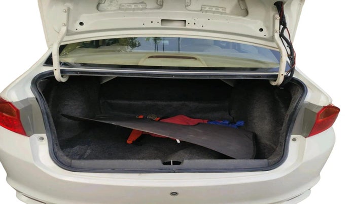 2015 Honda City 1.5L I-DTEC E, Diesel, Manual, 70,773 km, exterior